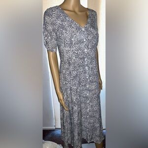 H&M black and white, button up dress. Sz. US Small